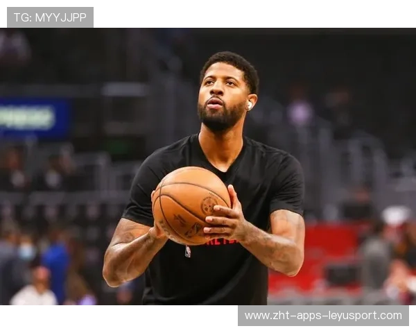 乔治冷静中距离频频命中,洛杉矶关键时刻挺住